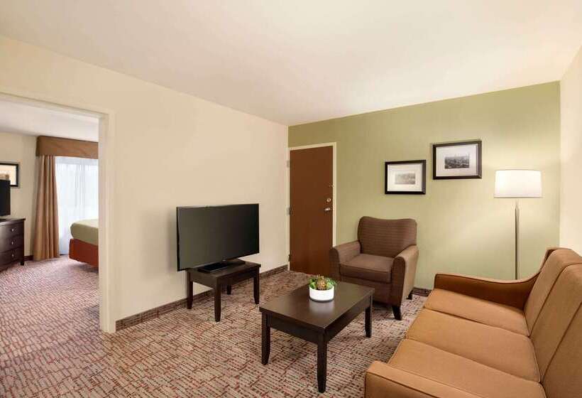 فندق Baymont By Wyndham Augusta West