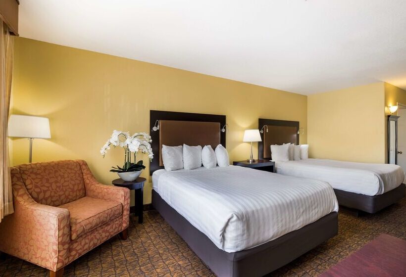 בית מלון כפרי Best Western Escondido