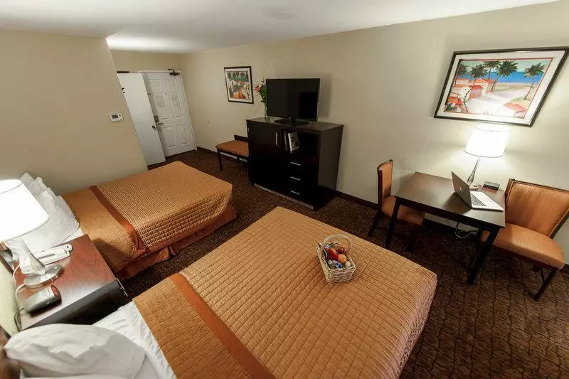 Отель Best Western Escondido