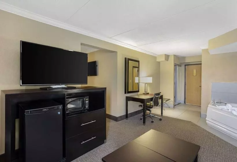 호텔 Best Western Harrisburg North