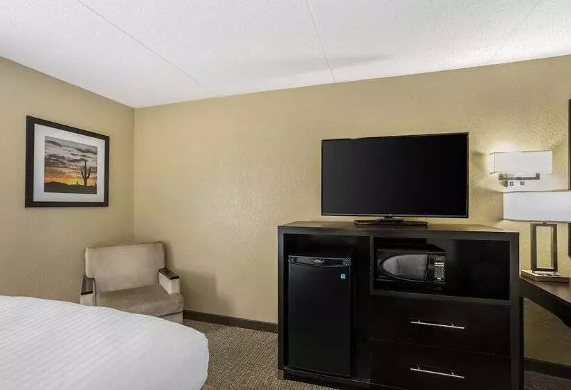 호텔 Best Western Harrisburg North