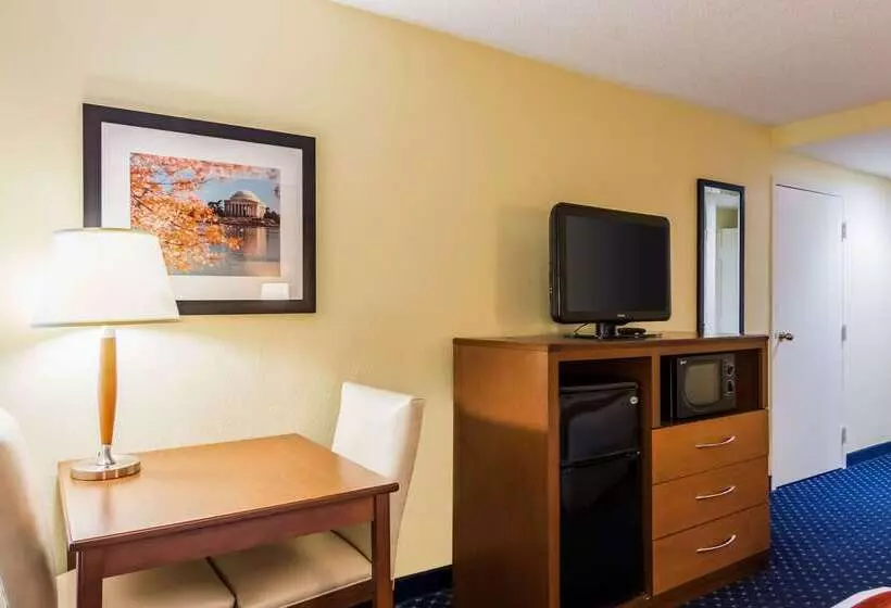 Hotel Comfort Inn At Joint Base Andrews