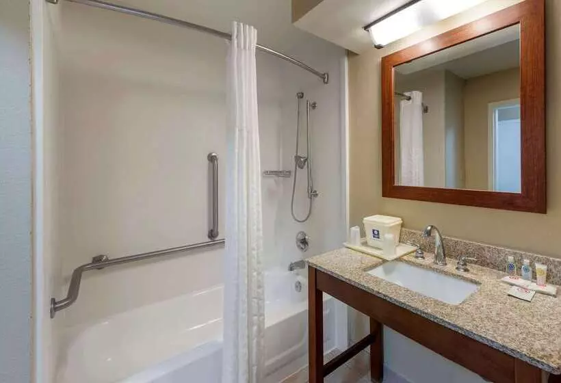 ホテル Comfort Inn Elizabeth City Near University