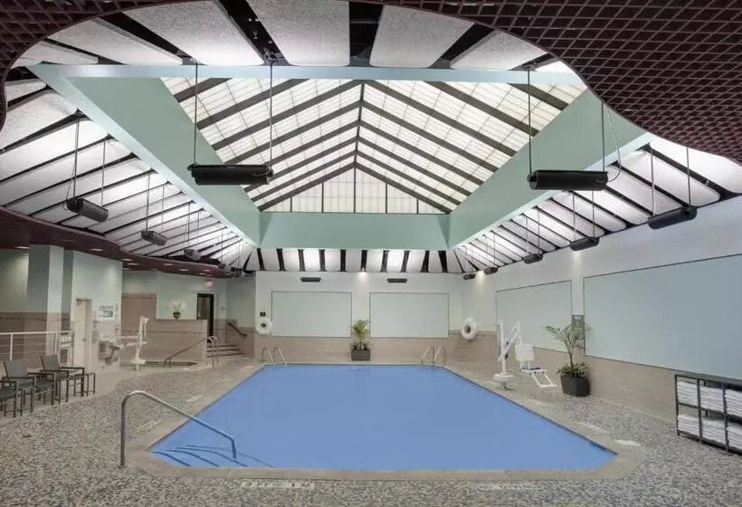 호텔 Crowne Plaza Lansing, An Ihg