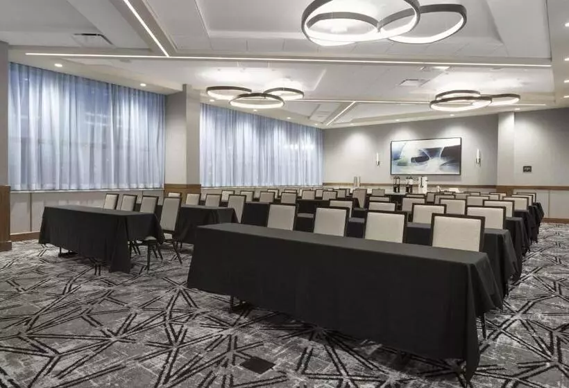 호텔 Crowne Plaza Lansing, An Ihg