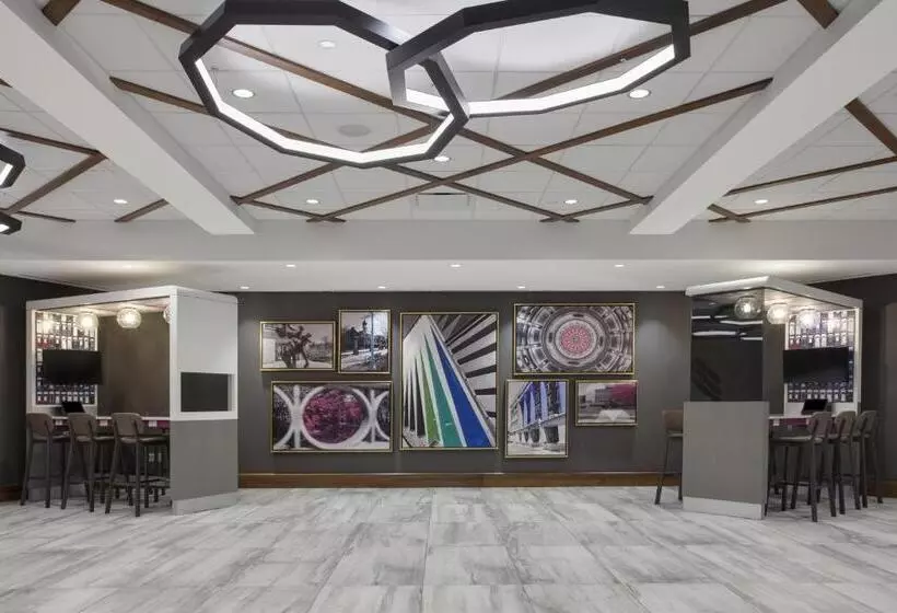 호텔 Crowne Plaza Lansing, An Ihg