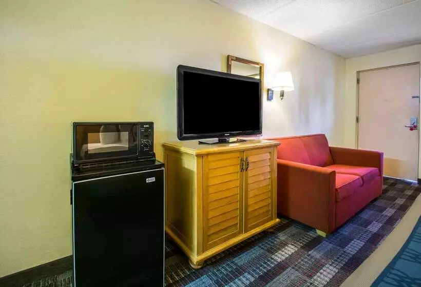 בית מלון כפרי Jax Airport