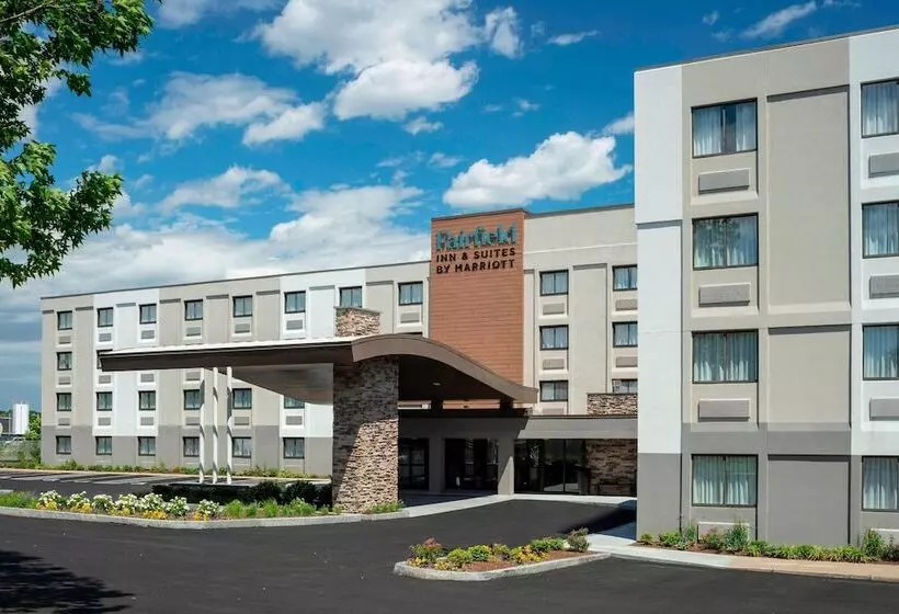 酒店 Fairfield Inn & Suites By Marriott Providence Airport Warwick