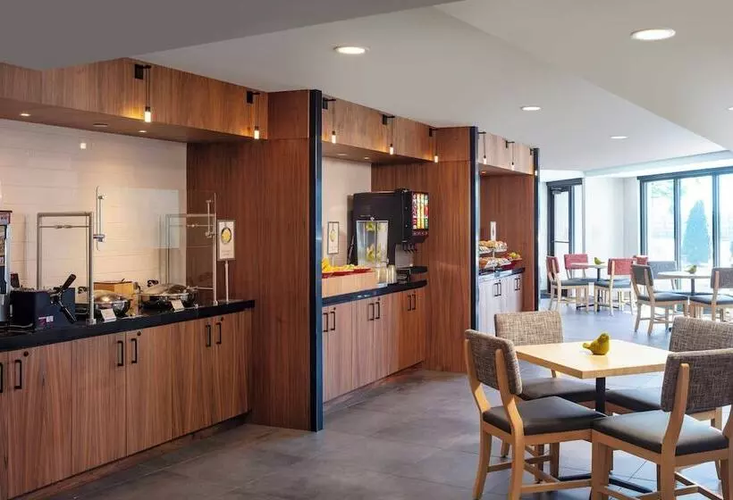 酒店 Fairfield Inn & Suites By Marriott Providence Airport Warwick