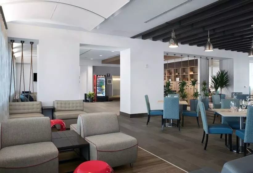 Отель Four Points By Sheraton Fort Lauderdale Airport/cruise Port