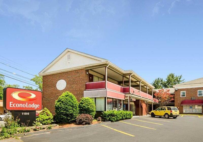 בית מלון כפרי Framingham Inn