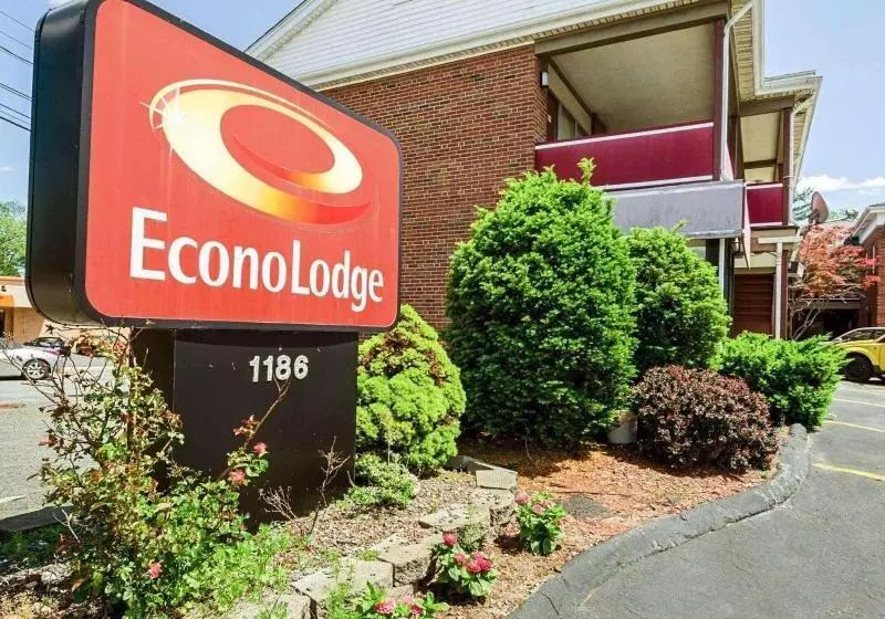 酒店 Framingham Inn