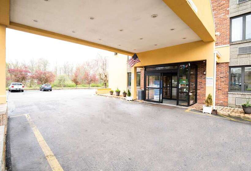 酒店 Quality Inn Cromwell  Middletown