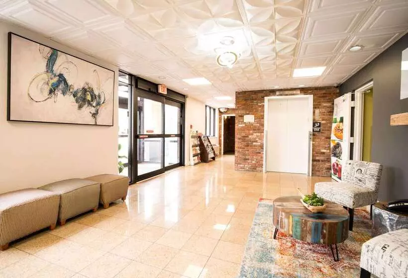 ホテル Quality Inn Cromwell  Middletown