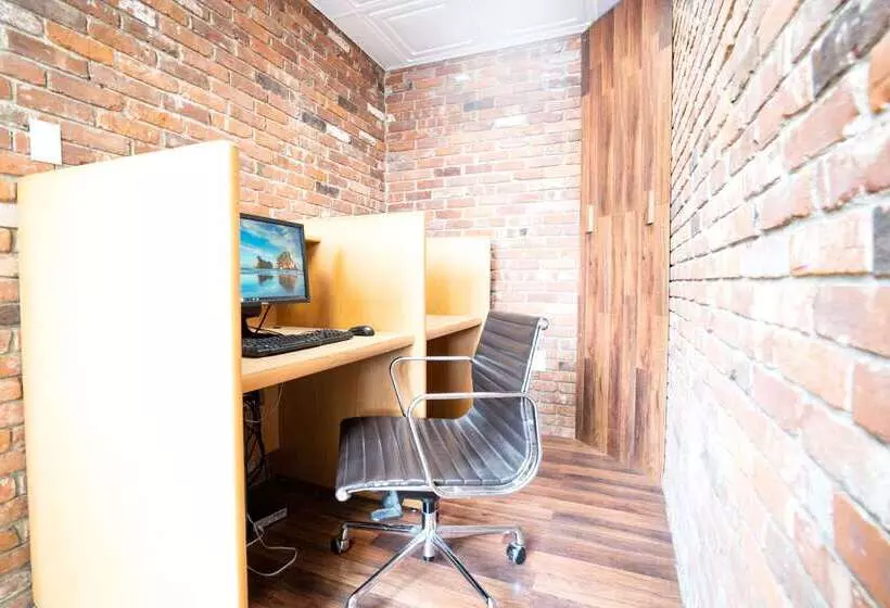 ホテル Quality Inn Cromwell  Middletown