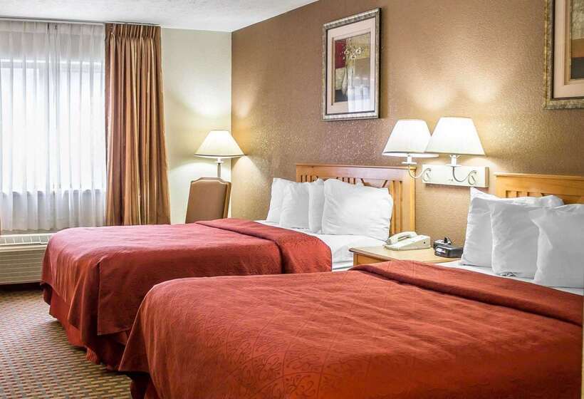 Отель Quality Inn