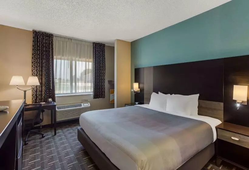 هتل Quality Inn Galesburg Near Us Highway 34 And I 74