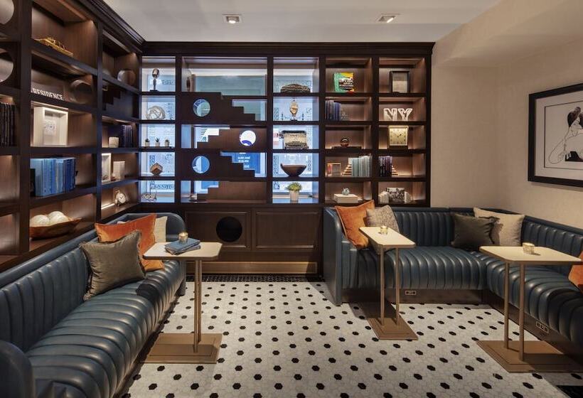 The Algonquin Hotel Times Square, Autograph Collection