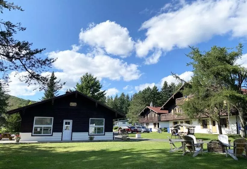Chalets Montmorency Mont Sainte Anne