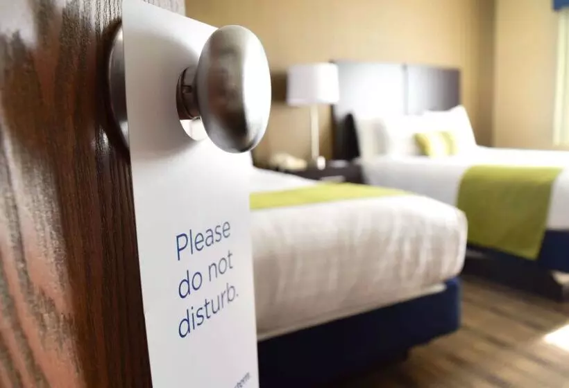 Отель Best Western Providence Warwick Airport Inn