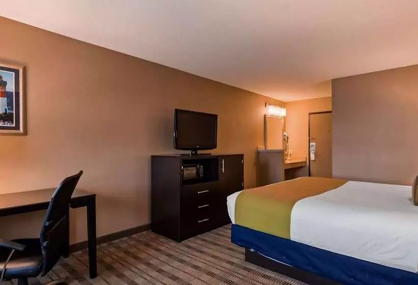 Отель Best Western Providence Warwick Airport Inn