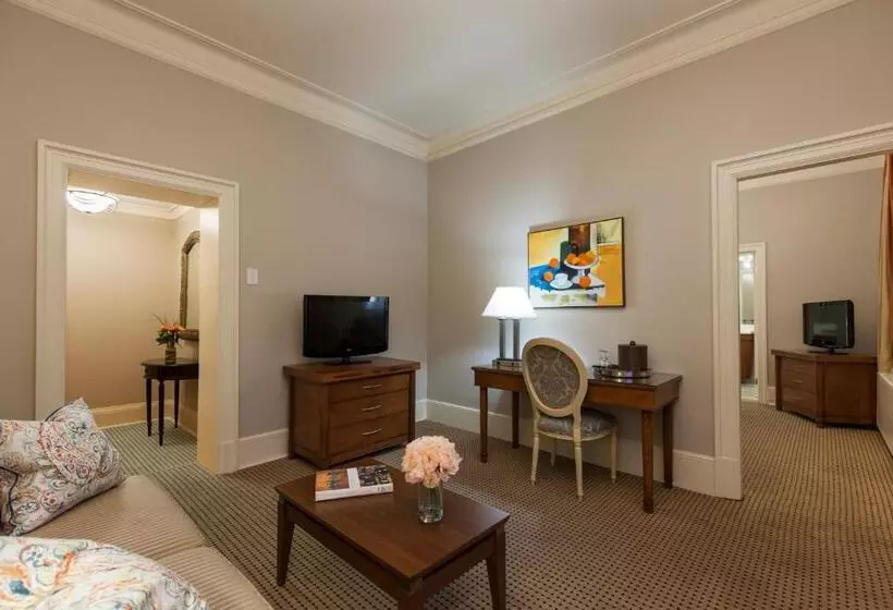 Отель Chateau Versailles