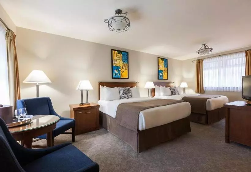 Отель Chateau Versailles