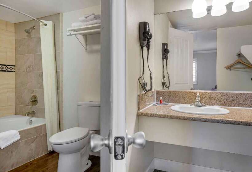 Отель Econo Lodge Moreno Valley