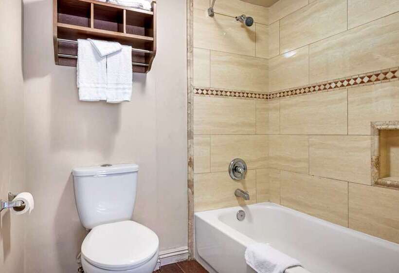 Отель Econo Lodge Moreno Valley