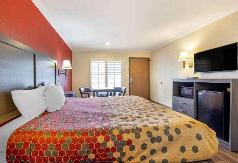 Отель Econo Lodge Moreno Valley