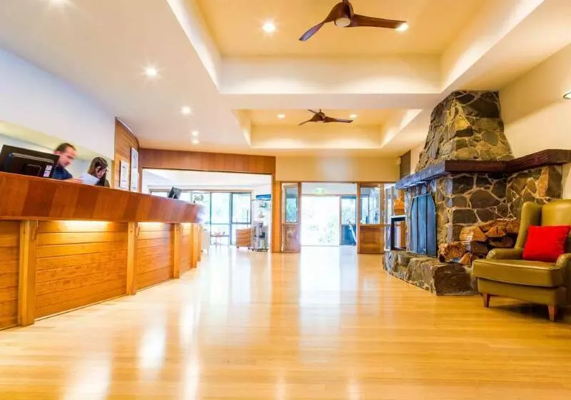 Отель Freycinet Lodge