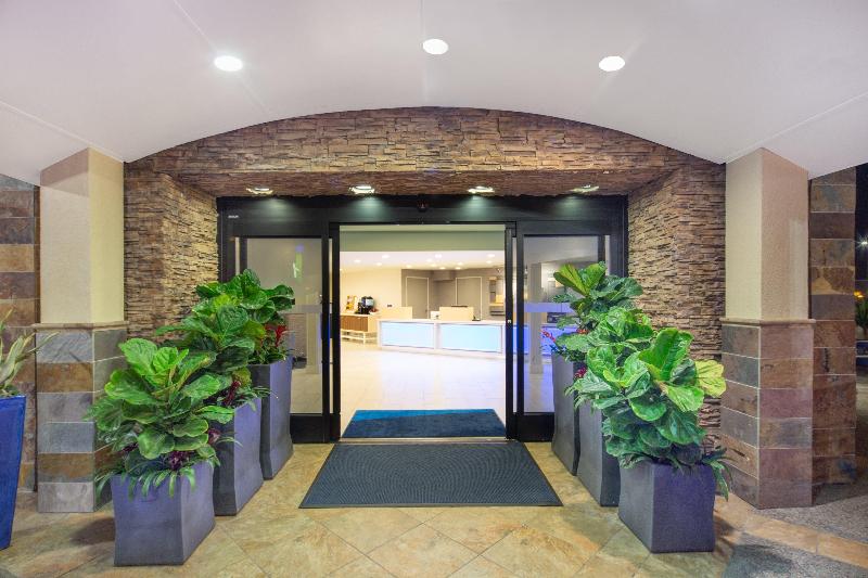 فندق Holiday Inn Express San Diego Airport Old Town, An Ihg