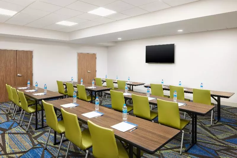 בית מלון כפרי Holiday Inn Express & Suites   Atlanta   Tucker Northlake, An Ihg