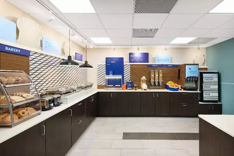 בית מלון כפרי Holiday Inn Express & Suites   Atlanta   Tucker Northlake, An Ihg