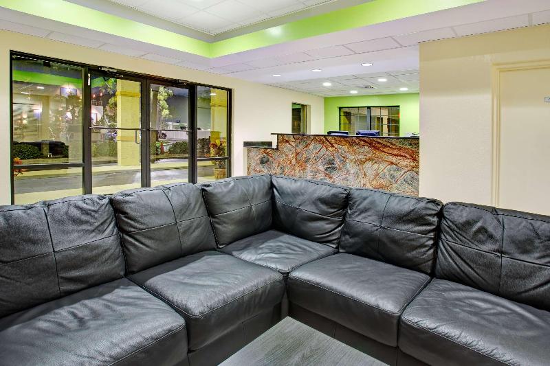 호텔 Ocean Breeze Inn