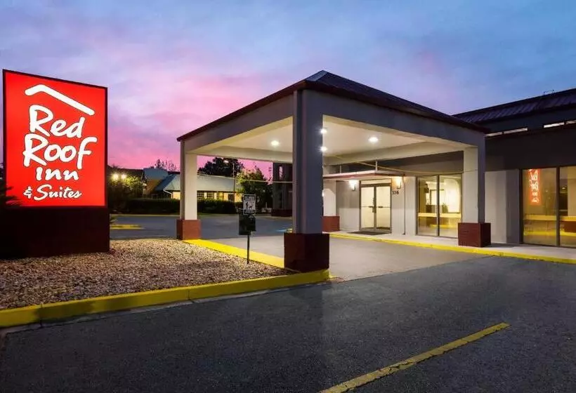 فندق Red Roof Inn & Suites Statesboro  University