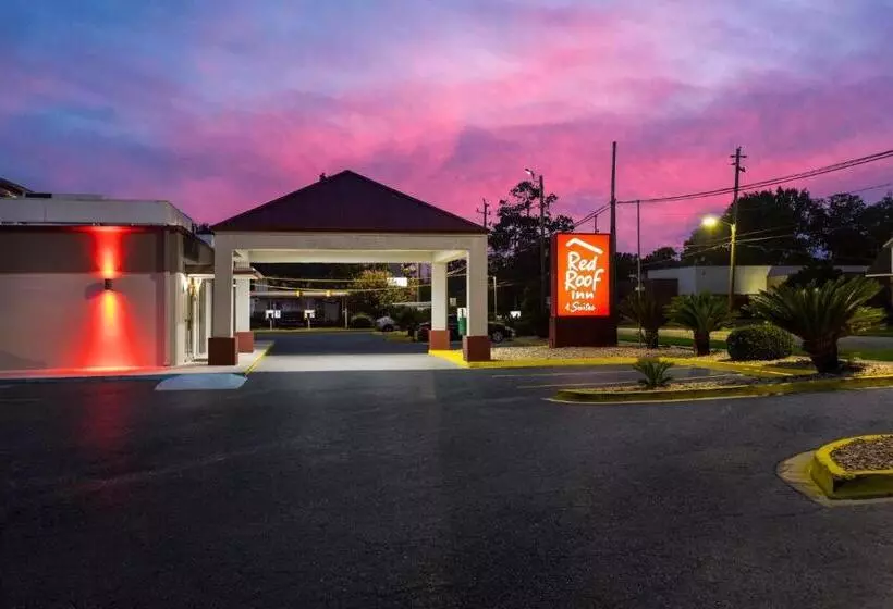 فندق Red Roof Inn & Suites Statesboro  University