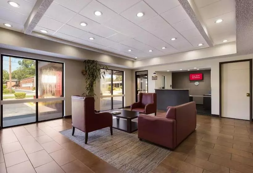 فندق Red Roof Inn & Suites Statesboro  University