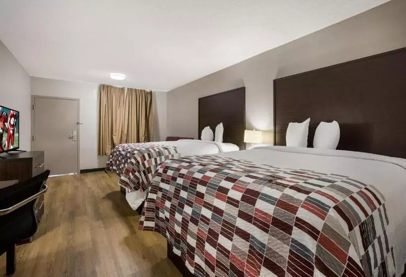 فندق Red Roof Inn & Suites Statesboro  University