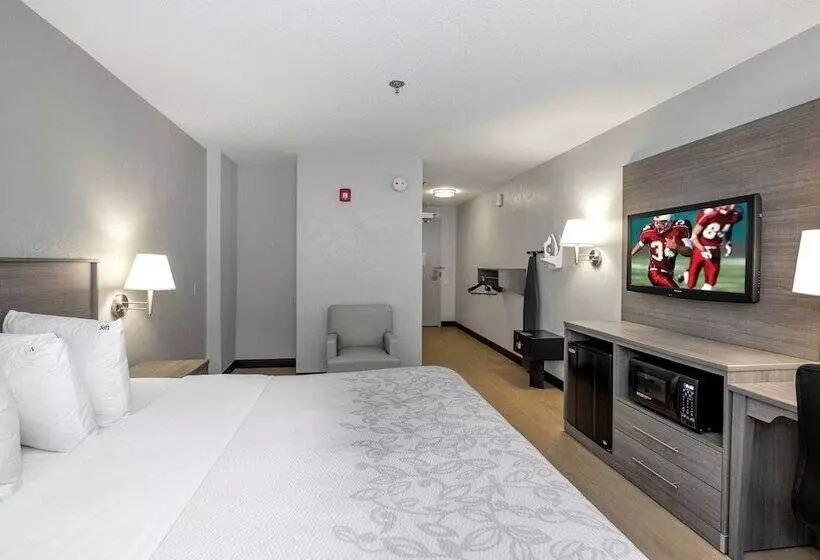 فندق Red Roof Inn Plus Boston   Mansfield   Foxboro