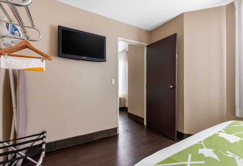 酒店 Rodeway Inn Tuscaloosa Near University