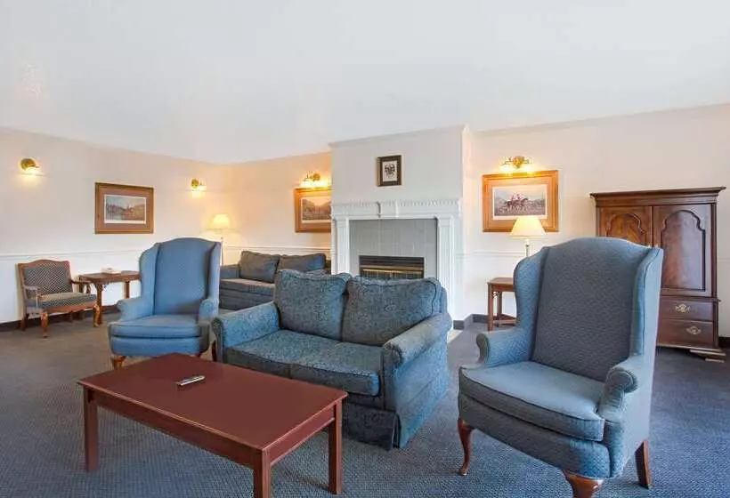 فندق Super 8 By Wyndham Oroville