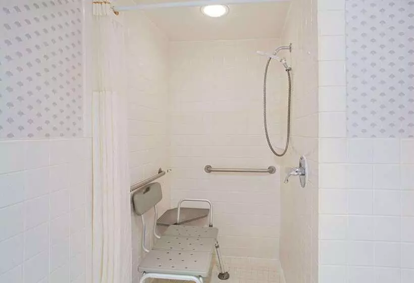 فندق Super 8 By Wyndham Oroville