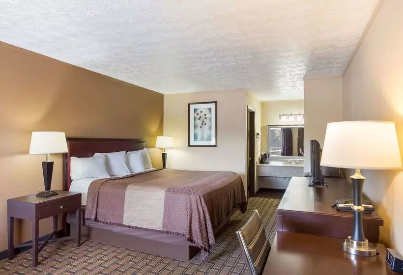 Surestay Hotel By Best Western Summersville