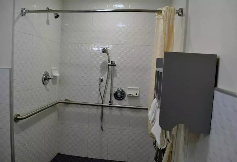 בית מלון כפרי Sand Dollar Inn