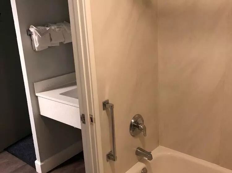 בית מלון כפרי Sand Dollar Inn