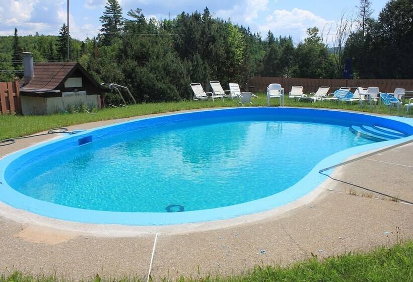 Motel Des Pays D'en Haut