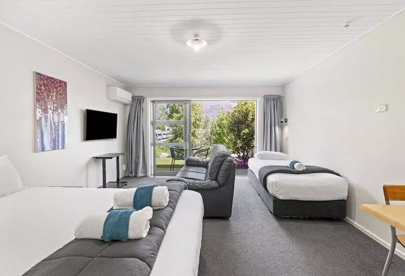 Asure Brookvale Motel