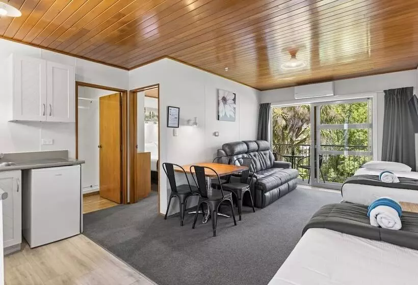 Asure Brookvale Motel