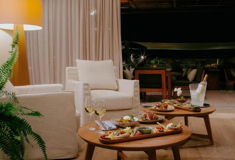 בית מלון כפרי Alion Beach